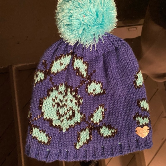 Betsey Johnson Winter Hat 